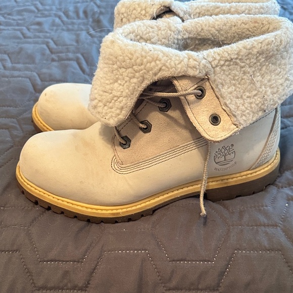 Timberland Cream Ankle Boots Size 6.5 - Picture 5 of 5